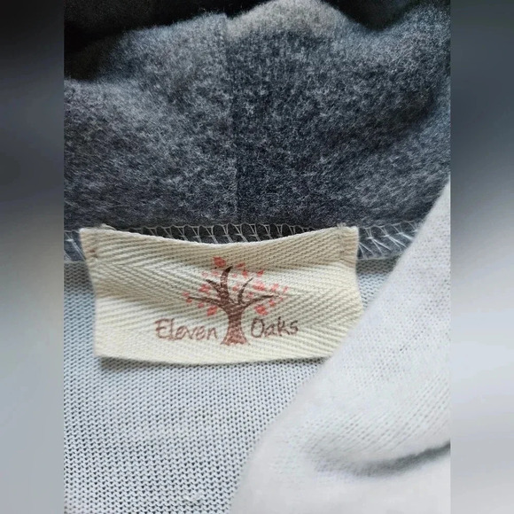 NWOT lightweight hoodie white with green and camo size S - Picture 6 of 6